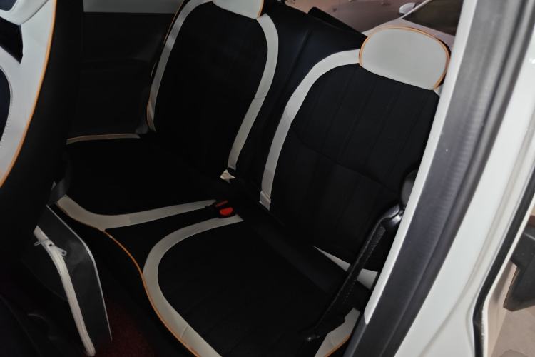 Used Geely Galaxy Panda 2025 210km Panda Rider Left Rear Seat