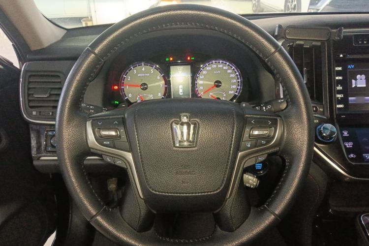 Used Toyota Crown 2018 2.0T Fashion Edition Steering Wheel