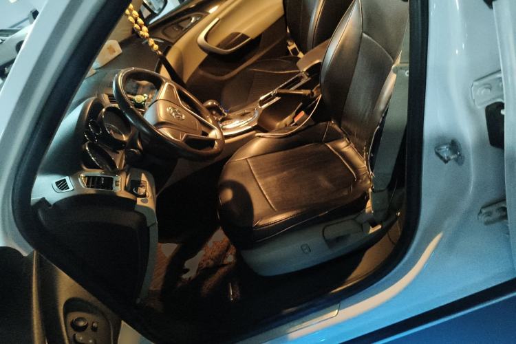 Used Buick Regal 2014 2.0L Leading Fashion Edition
