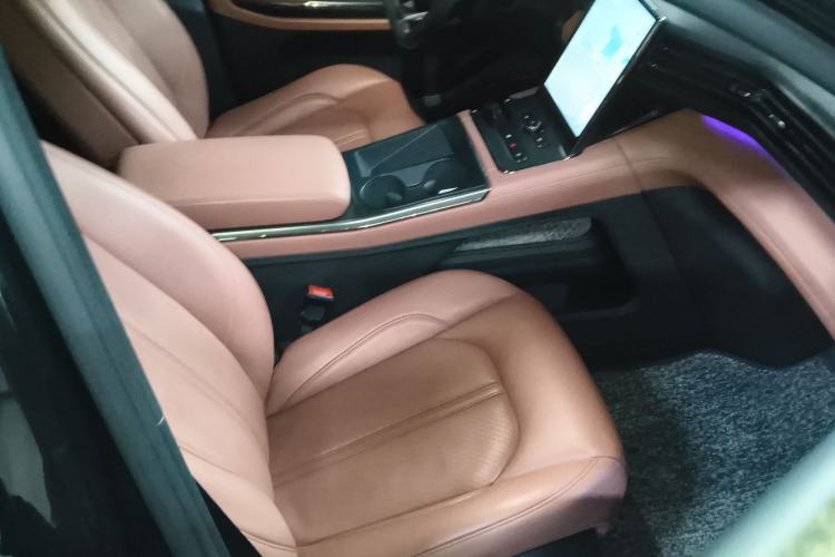 Used Nio EC6 2020 615 km Performance Edition Right Front Seat