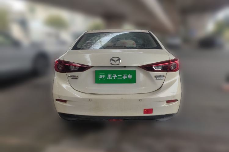 Used Mazda 3 Axela 2016 Sedan 1.5L Automatic Comfort Model