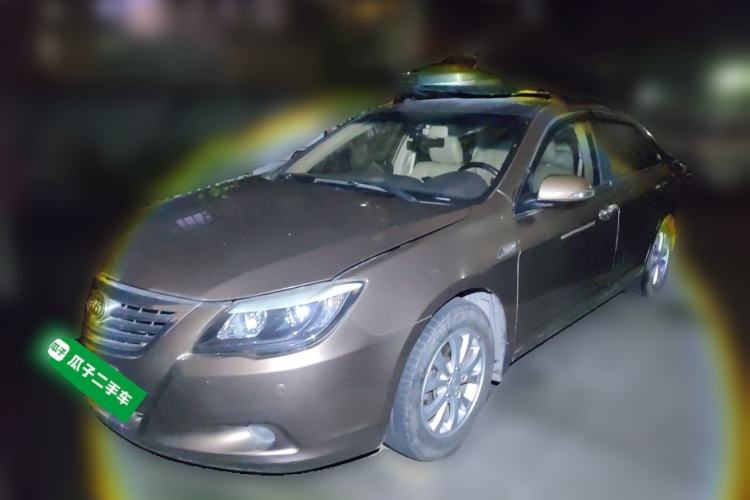 Used BYD G6 2013 1.5TI Manual Luxury Model