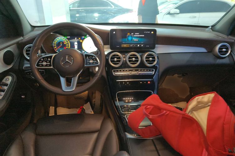 Used Mercedes-Benz GLC 2021 GLC 260 L 4MATIC Dynamic Edition
