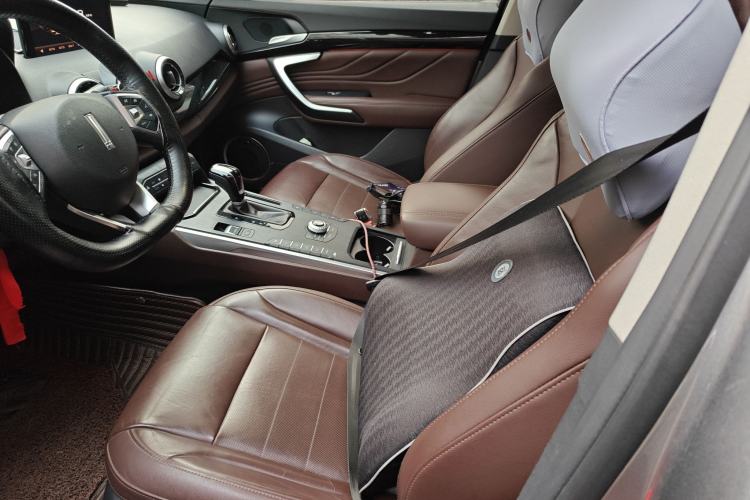 Used Wey VV7 2017 2.0T Flagship Model
