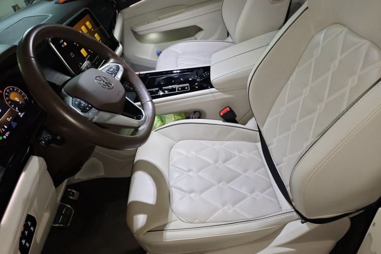 Used Volkswagen Viloran 2022 380TSI Prestige Edition
