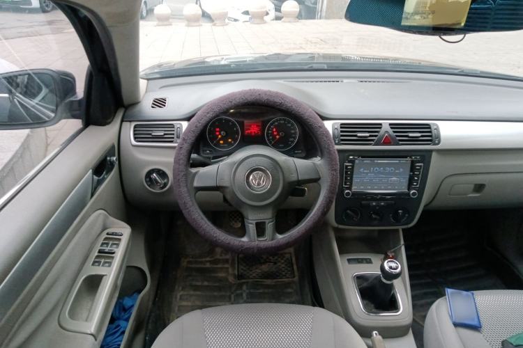 Used Volkswagen Bora 2012 1.6L Manual Fashion Edition Steering Wheel