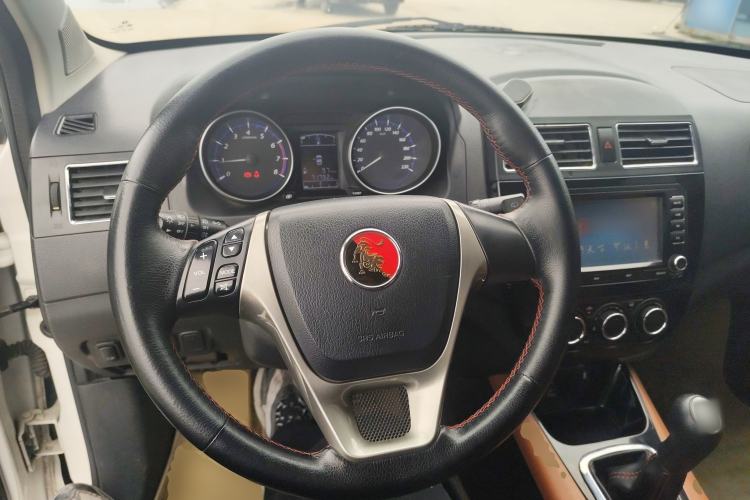 Used FORTHING Joyear X5 2015 1.6L Manual Luxury Model