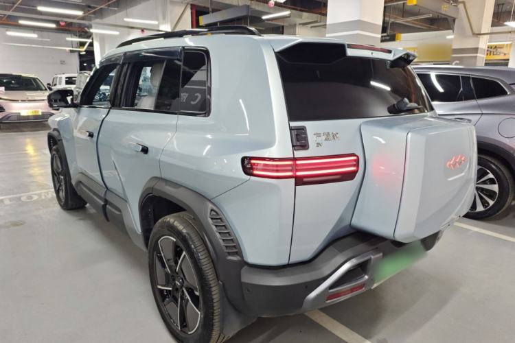 Used Formula Leopard Titanium 3 2025 501 km All-Wheel Drive Intelligent Driving Max Edition Rear Left 45 Deg