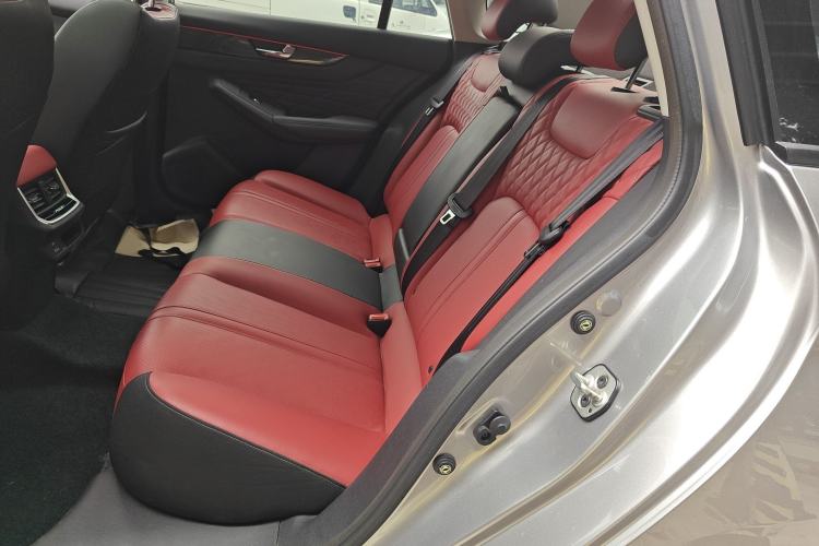 Used Dongfeng Aeolus Yixuan MAX 2021 1.5T Ultra-Stylish Trendsetter Edition