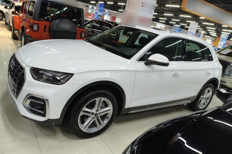 Used Audi Q5L 2023 40T Fashionable and Elegant Version
