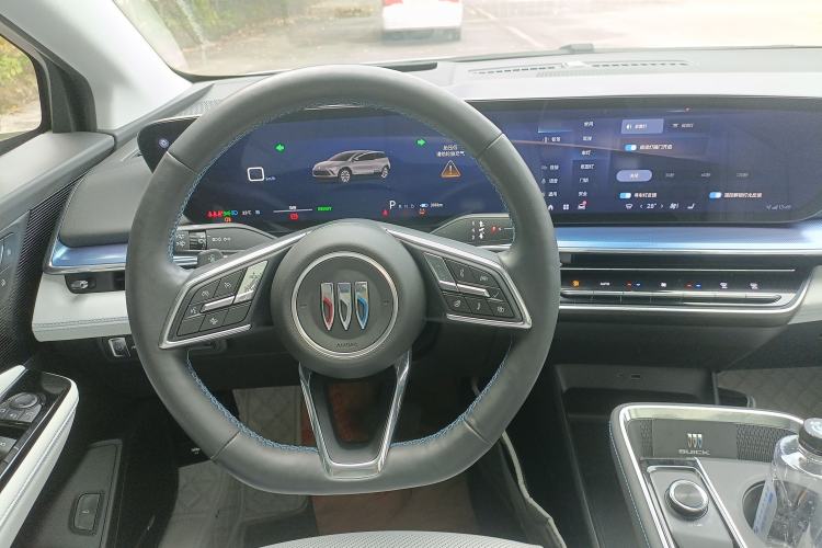 Used Buick E4 2023 Deluxe Edition