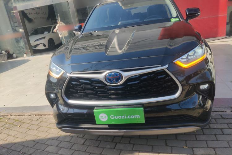 Used Toyota Highlander 2022 Dual-Engine 2.5L Four-Wheel Drive Prestige Version 7 Seats
