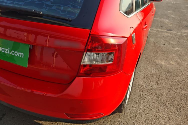 Used Skoda Rapid Spaceback 2016 Revised 1.6L Automatic Chuanxing Version
