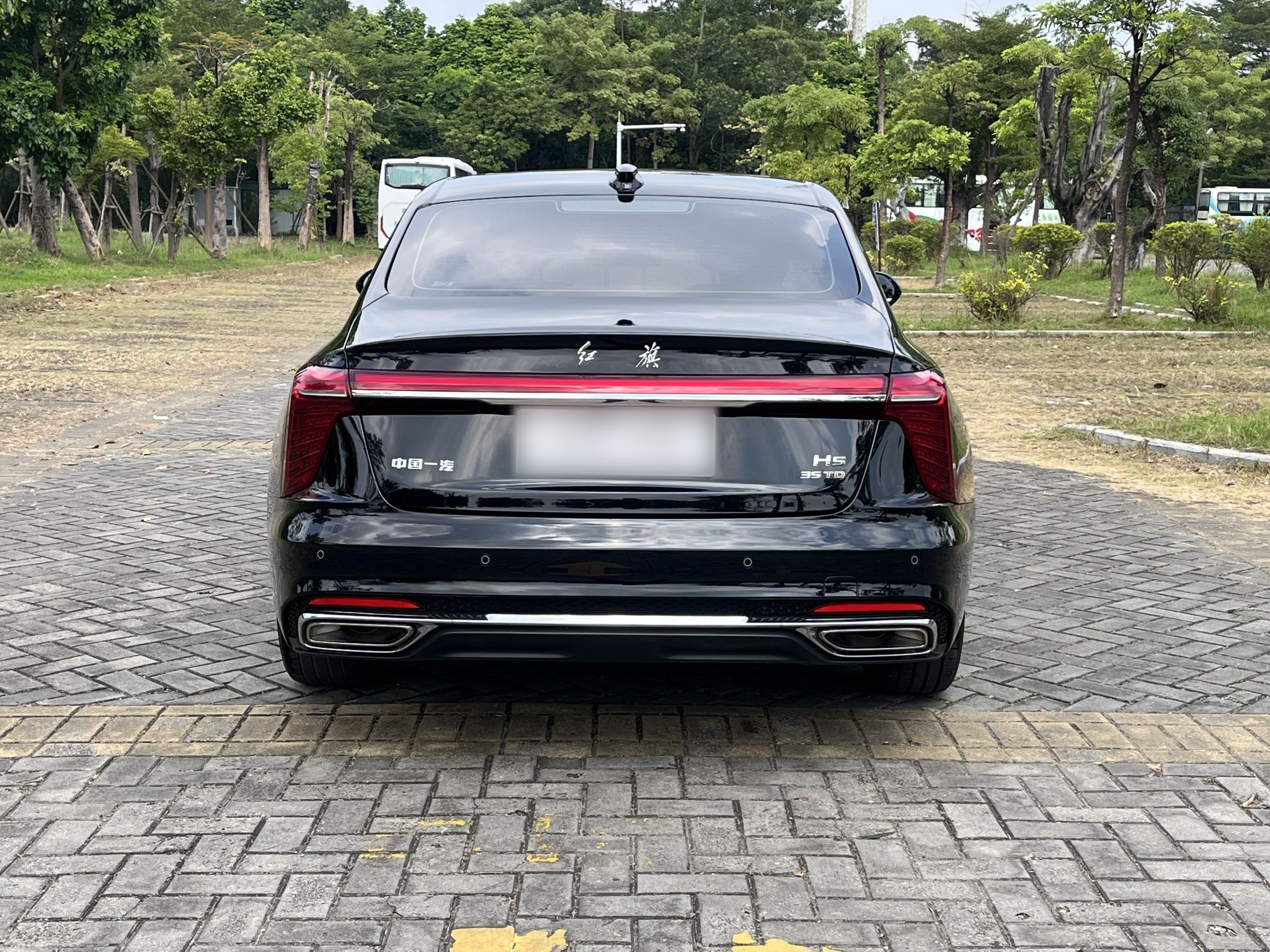 Hongqi H5 2025 1.5T DCT Qiyun 500 000th Unit Commemorative Edition — снимка 15