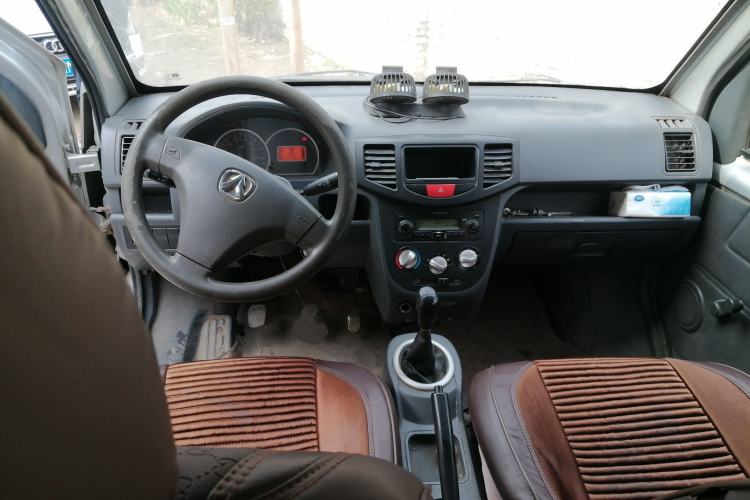 Used BAIC Weiwang 306 2011 1.3L base model 7 seats