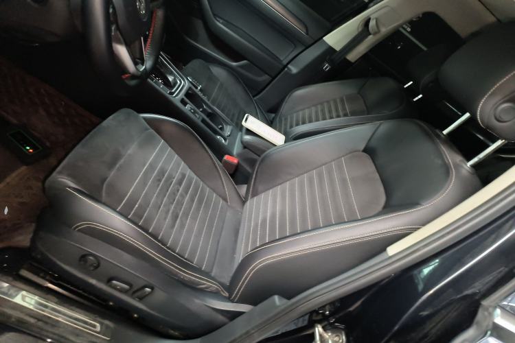 Used Volkswagen Magotan 2020 330TSI DSG Luxury Edition