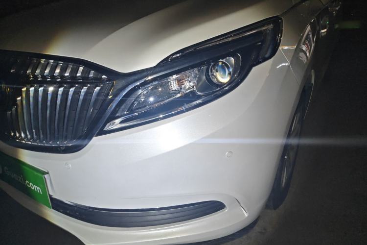 Used Buick GL8 2017 ES 28T Comfort Model China V Standard

