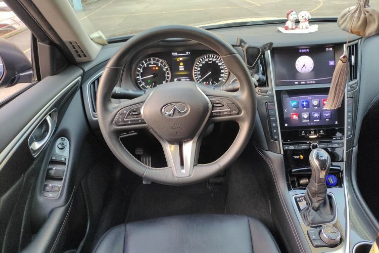 Used Infiniti Q50L 2018 2.0T Comfort Edition China VI Standard