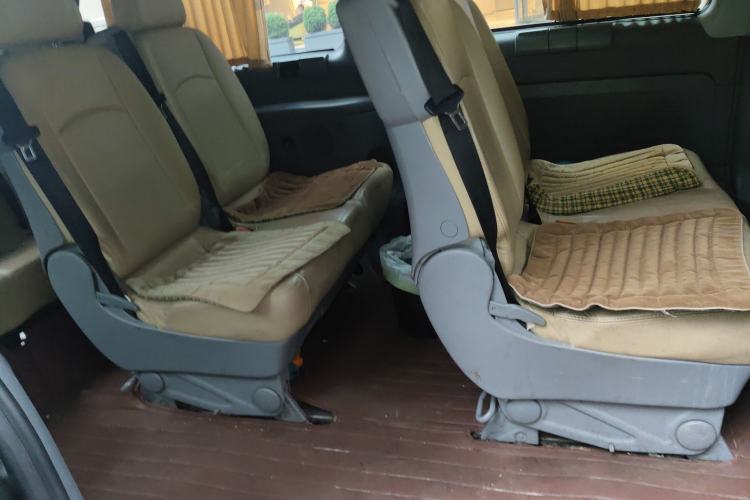 Used Mercedes-Benz Vito 2011 2.5L Elite Edition