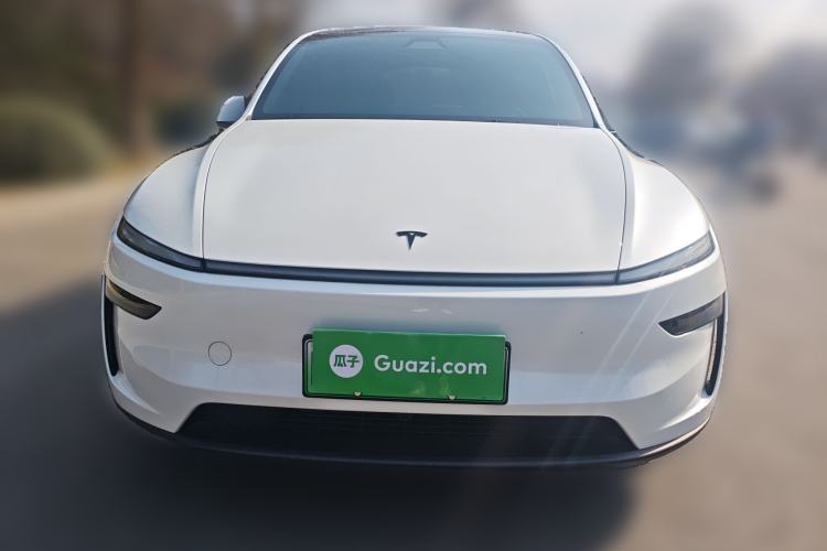 Used Tesla Model Y L 2025 Model Long-Range All-Wheel-Drive Version