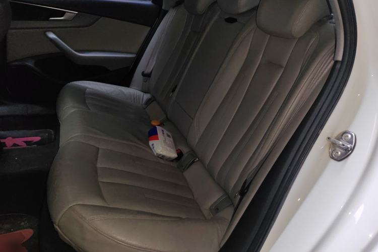 Used Audi A4L 2018 30th Anniversary Edition 40 TFSI Trendy Model