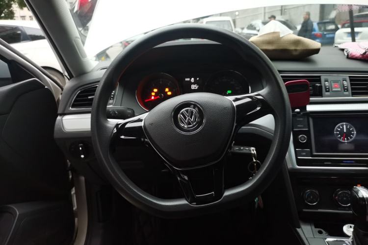 Used Volkswagen Lamando 2017 230TSI DSG Fashion Edition