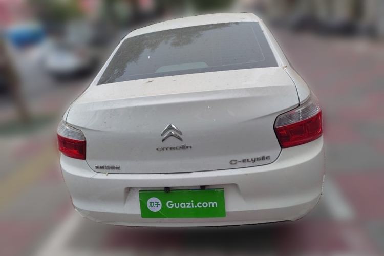 Used Citroen Elysee 2015 Zhishang Edition 1.6L Manual Fashion Model Rear