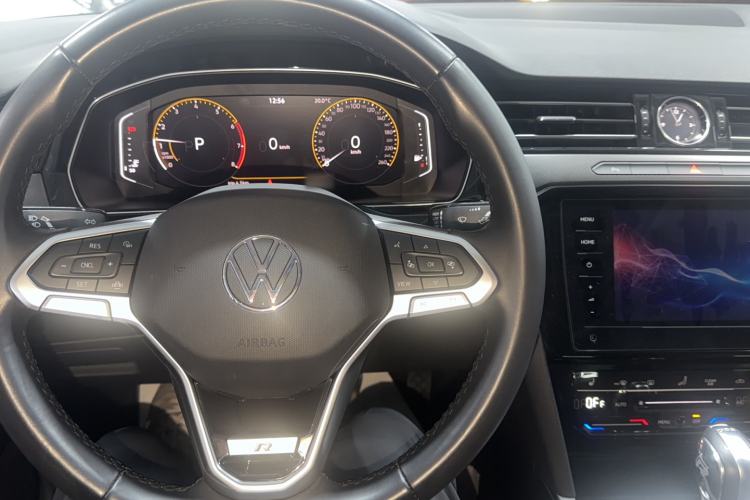Used Volkswagen Magotan 2020 330TSI DSG Leading Model Steering Wheel