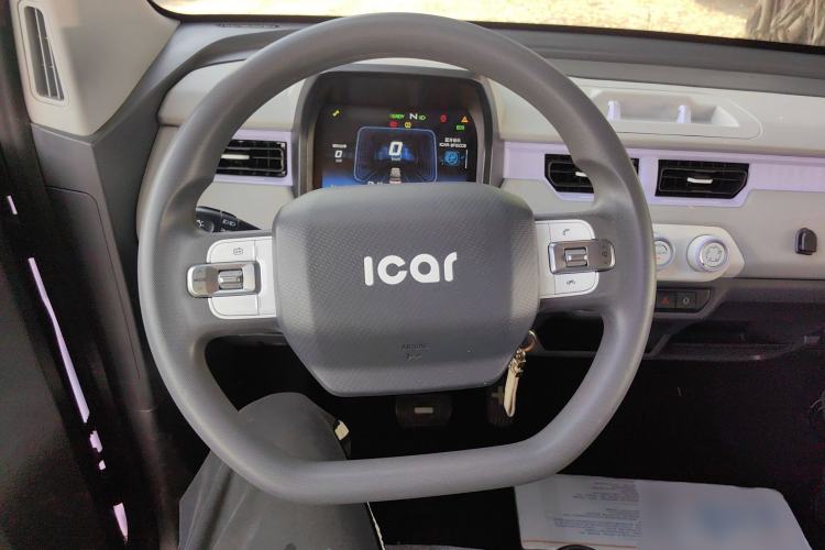 Used Chery QQ Ice Cream 2022 120km Conical Shape Lithium Iron Phosphate
