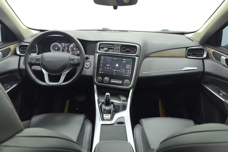 Used Lynk & Co 01 2020 2.0T Two-Wheel Drive Pure Pro Version China VI Standard