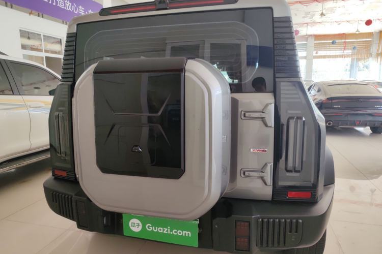 Used JETOUR Traveler 2023 2.0T All-Wheel-Drive CrossPRO Rear