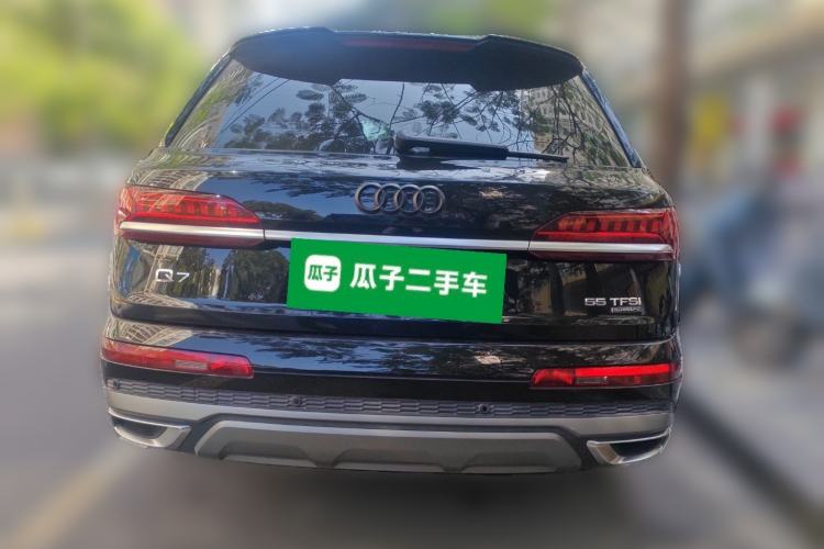 Used Audi Q7 2022 55 TFSI quattro S line Sport model