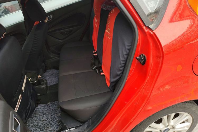 Used Ford Fiesta 2013 Hatchback 1.5L Automatic Fashion Edition
