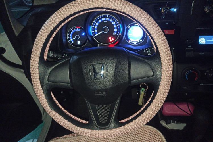 Used Honda Fit 2016 1.5L LXS CVT Comfort Sunroof Version Steering Wheel