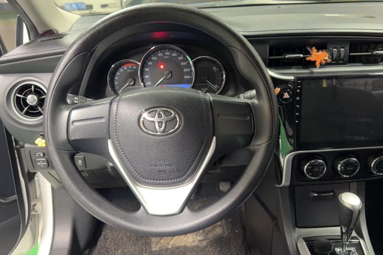 Used Toyota Corolla 2017 Revised Version 1.2T S-CVT GL Steering Wheel