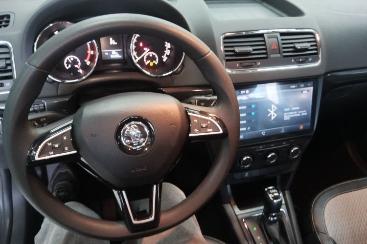 Used Skoda Yeti 2017 TSI280 DSG Advanced Edition
