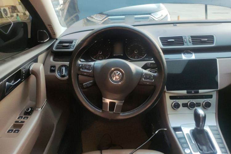 Used Volkswagen Magotan 2012 2.0 TSI Ultimate Edition
