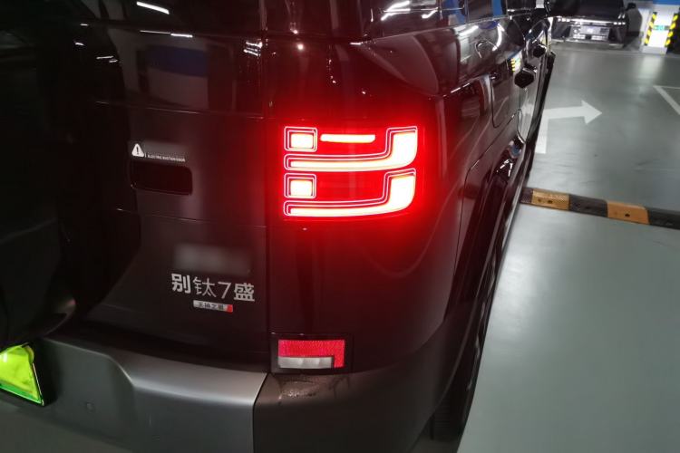 Used Formula Leopard Tai 7 2025 Model 190 km Four-Wheel Drive Ultra Edition Right Rear Taillight