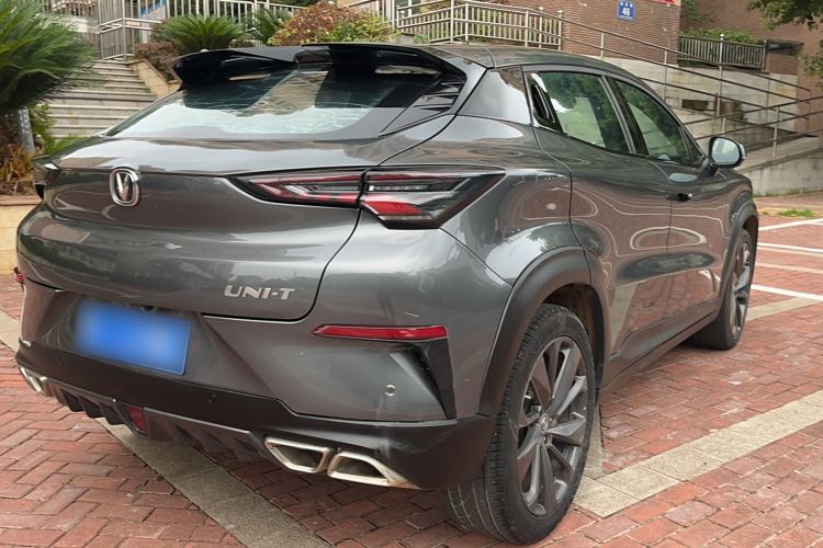 Used CHANGAN UNI-T 2020 1.5T Prestige Version Exterior 3