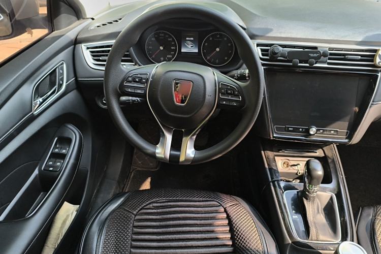 Used Roewe i5 2019 1.5L Automatic 4G Connected Langhao Edition Steering Wheel