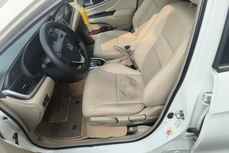 Used Honda Crider 2013 1.8L automatic luxury edition
