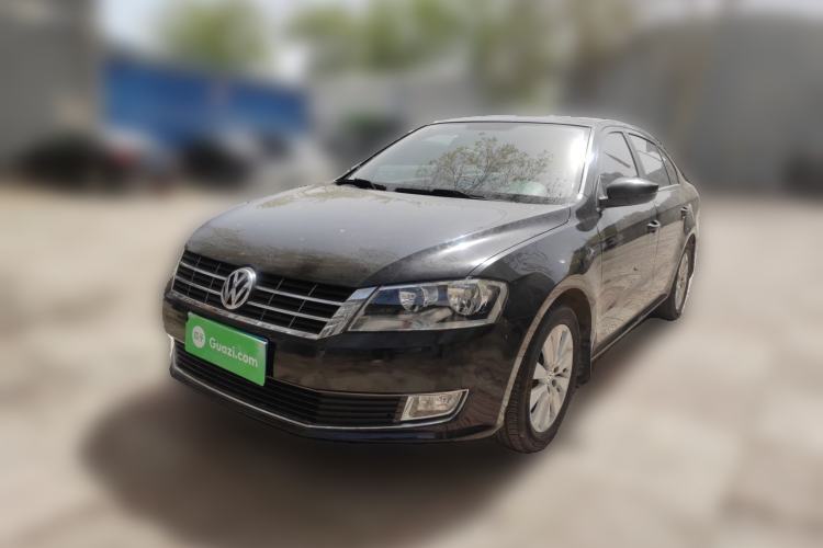 Used Volkswagen Lavida 2013 Restyled Classic 1.6L Manual Comfort Edition