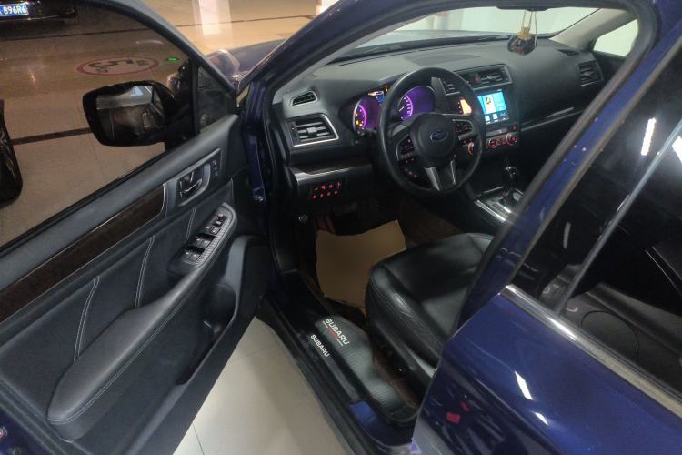 Used Subaru Outback 2017 2.5i Luxury Navigation Edition with EyeSight
