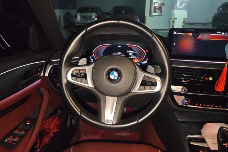 Used BMW 5 Series 2021 Facelifted 530Li Leading Edition M Sport Package