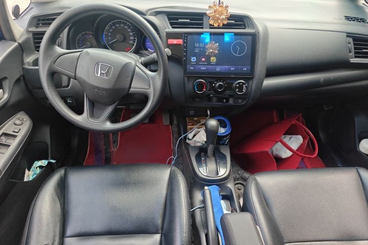 Used Honda Fit 2016 1.5L LXS CVT Comfort Sunroof Version Center Console