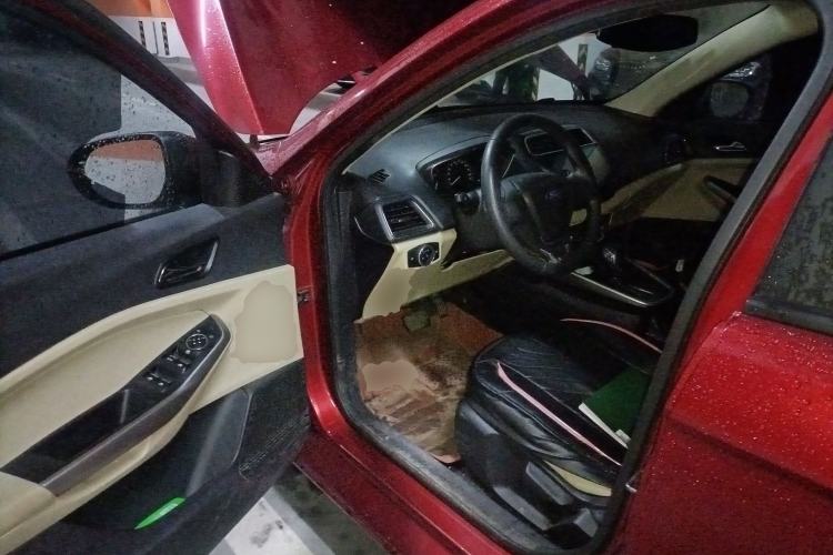 Used Ford Escort 2015 1.5L Automatic Comfort Edition
