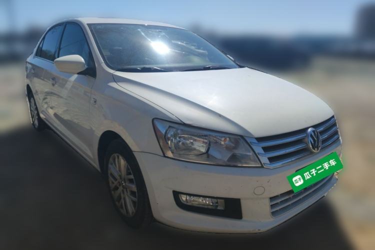 Used Volkswagen Santana 2013 1.6L Automatic Luxury Edition Front Right 45 Deg