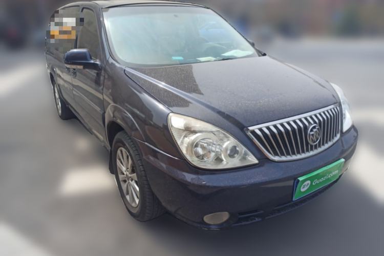 Used Buick GL8 2011 2.4L LT Executive Edition Front Right 45 Deg