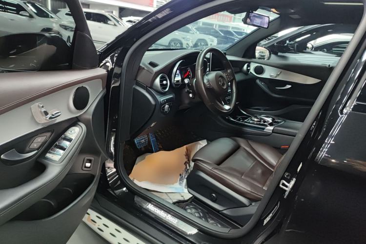 Used Mercedes-Benz GLC Coupe 2019 Facelift GLC 200 4MATIC Coupe SUV