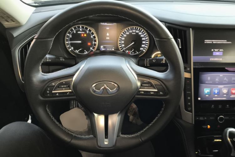 Used Infiniti Q50L 2018 2.0T Enjoyment Edition China V standard